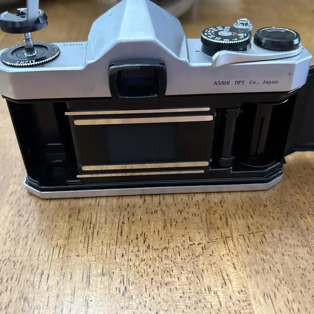 Pentax Spotmatic SP II SLR 35mm Film Camera Silver (Body Only) for Parts